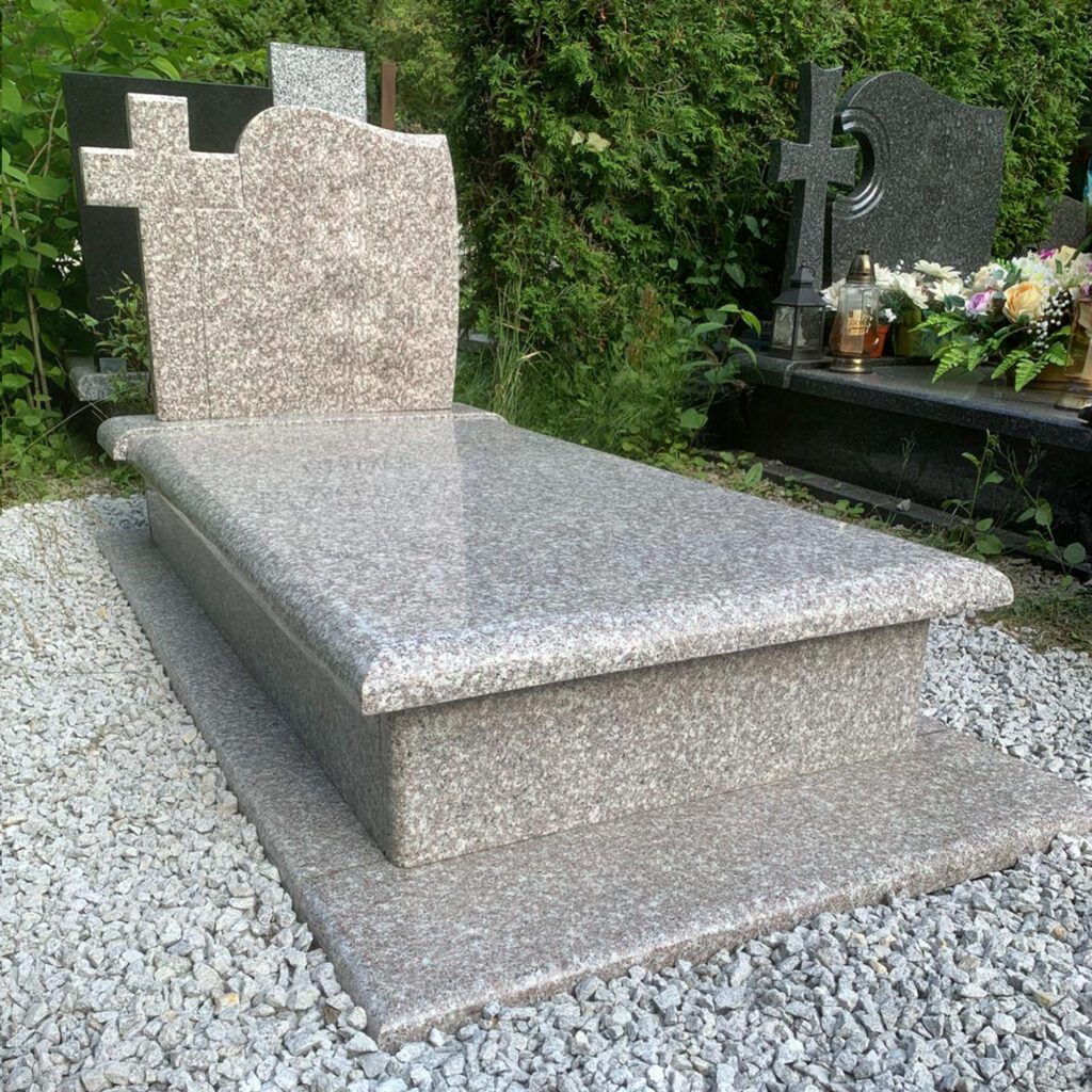 Pojedynczy nagrobek z chińskiego granitu, tani nagrobek, realizacja Wrocław 