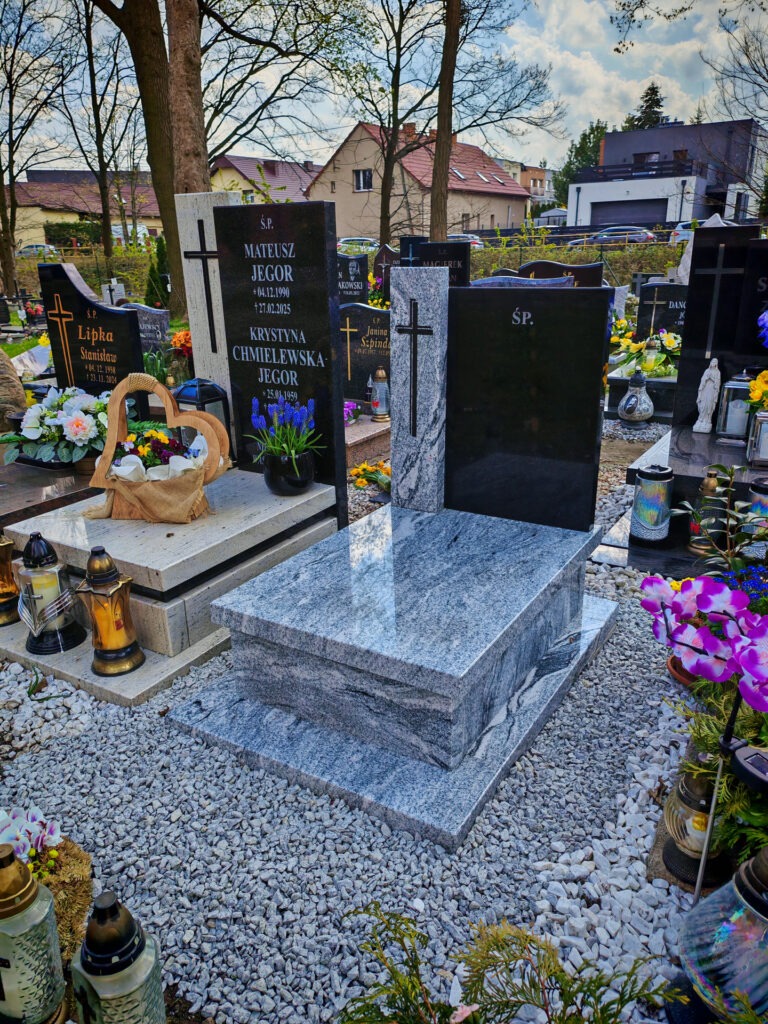 Nowoczesny nagrobek urnowy Wrocław