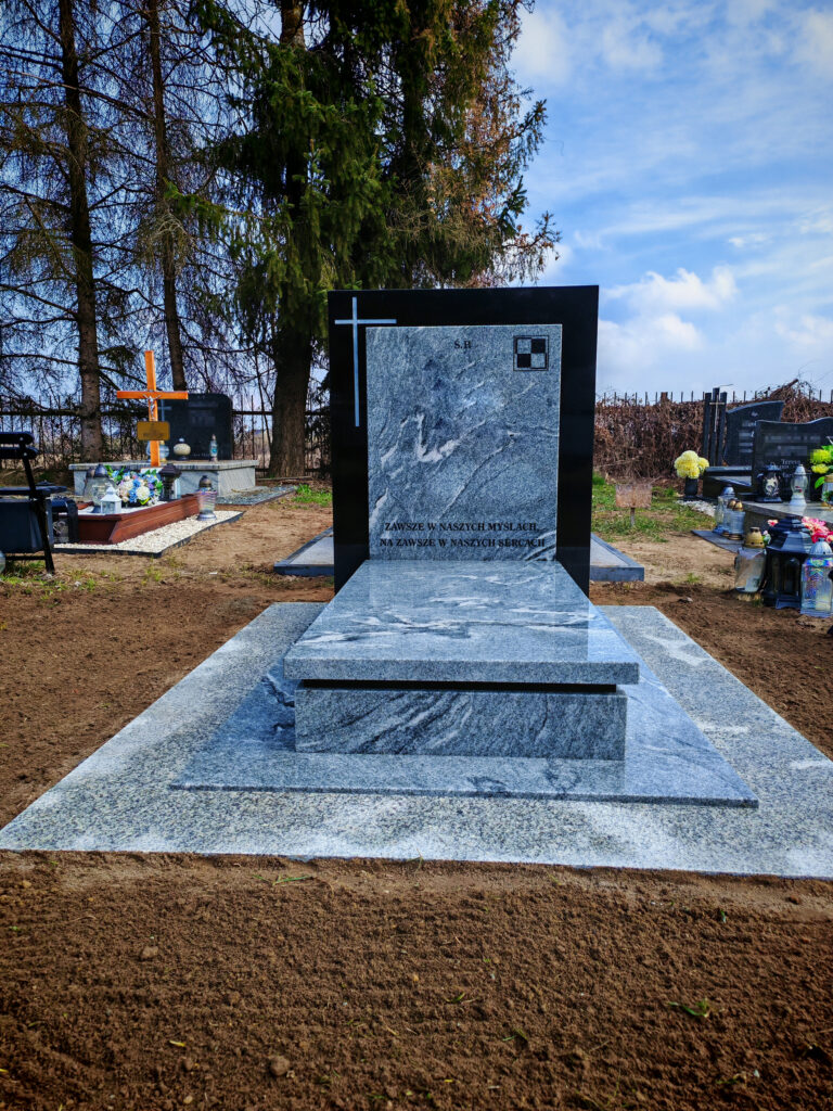 Nowoczesny nagrobek z montażem w Dobrzykowicach